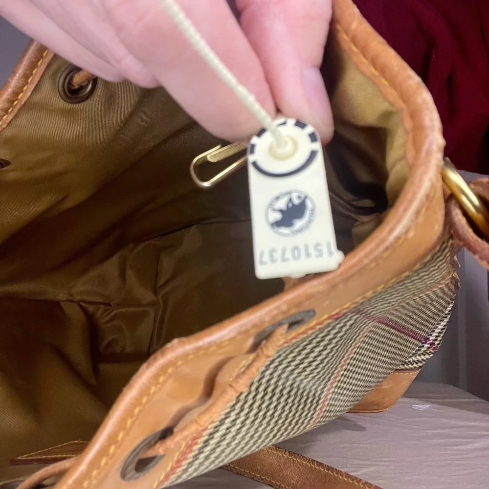 Hunting World Plaid Bucket Bag - Picture 11 of 13
